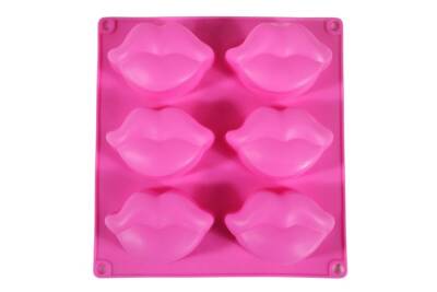 Dudak Desenli 6'lı Silikon Kek Kalıbı KHK8171 - 3