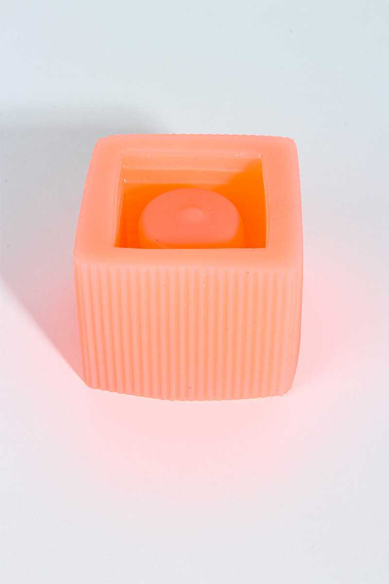 Kalp Detaylı Kare Sukulent Beton Taş Tozu Silikon Kalıbı KHB18 - 4