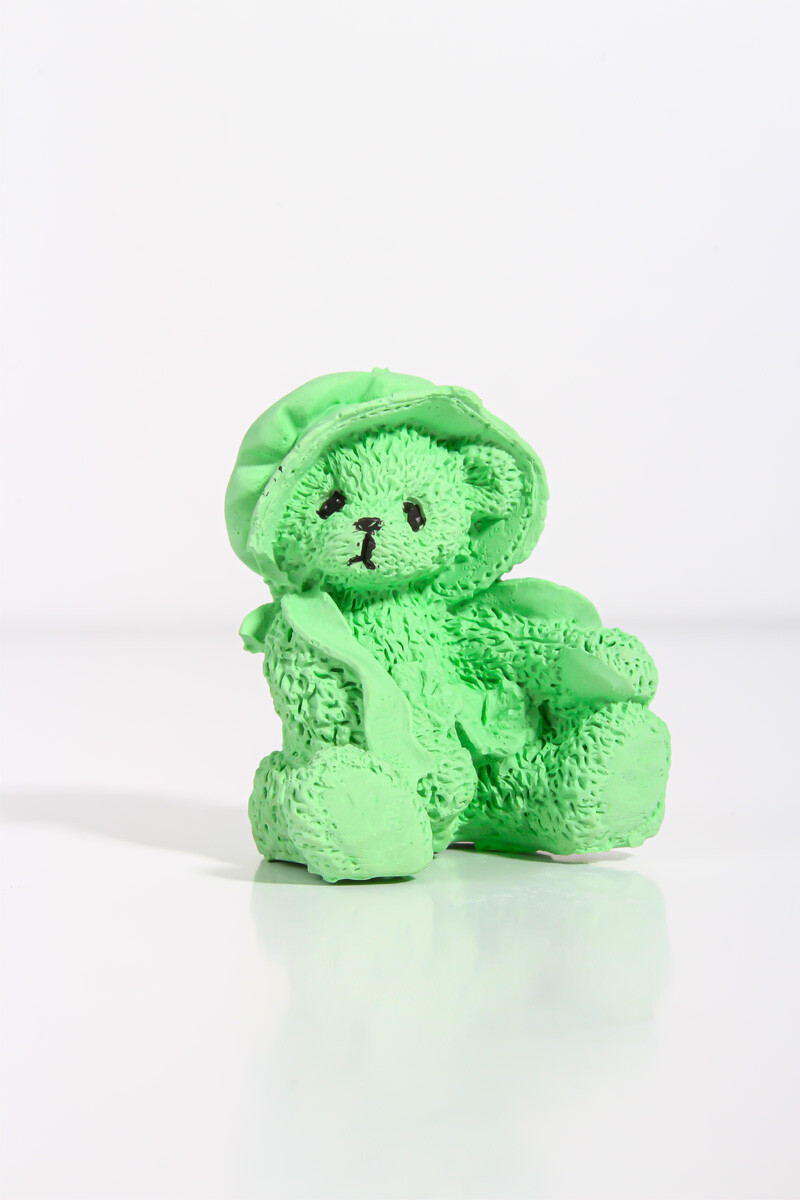 Şapka Detaylı Ayıcık Silikon Mum Kalıbı KHM298 - 